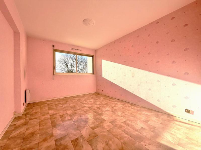 Appartement - 79 m² - 3 pièces