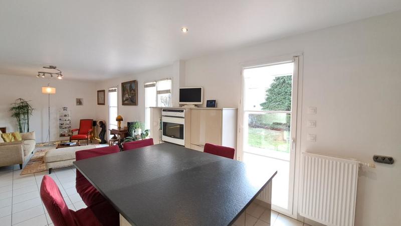 Maison - 190 m² - 7 pièces