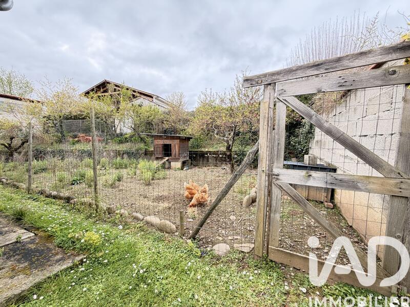 Maison - 127 m² - 6 pièces