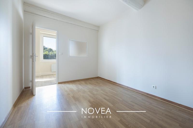 Appartement - 102 m² - 3 pièces