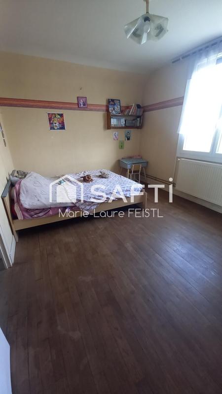 Maison - 92 m² - 5 pièces