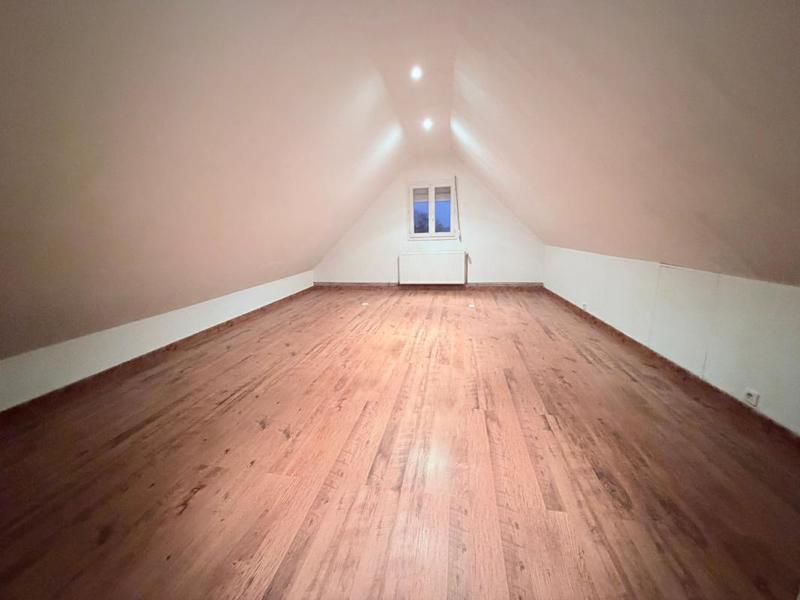 Maison - 104 m² - 4 pièces