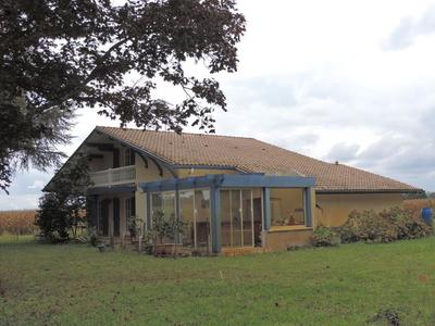 Maison - 145 m² - 6 pièces