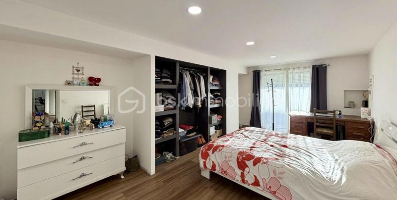 Corps de ferme - 160 m² - 7 pièces