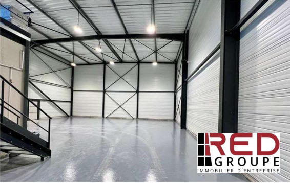 Entrepôt - 368 m²