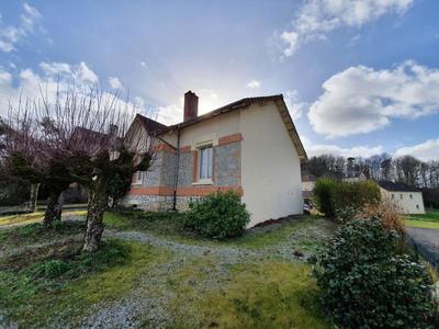 Maison - 108 m² - 6 pièces