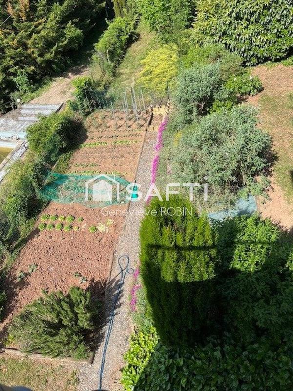 Maison - 109 m² - 6 pièces