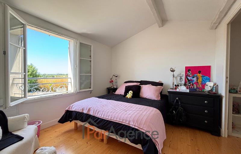 Maison - 204 m² - 5 pièces