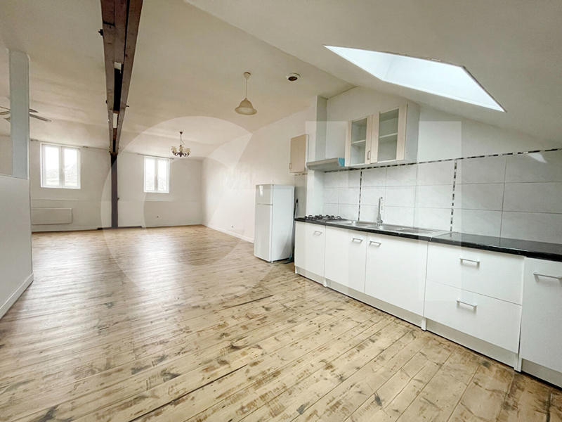 Appartement - 107 m² - 5 pièces