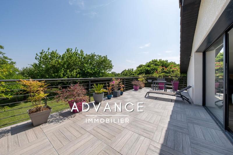 Maison - 157 m² - 5 pièces