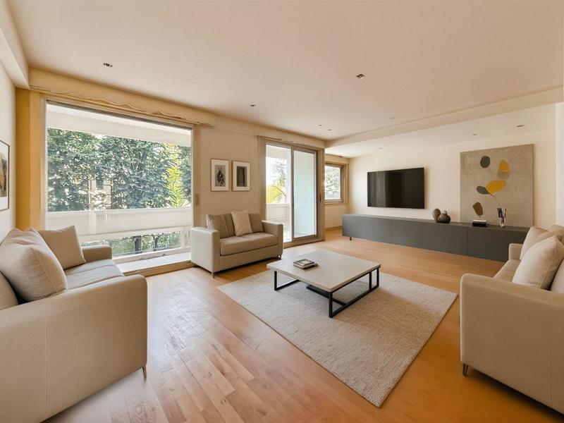 Appartement - 93 m² - 3 pièces