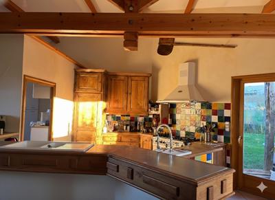 Maison - 152 m² - 5 pièces