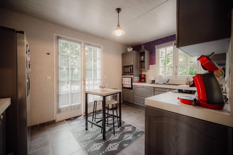 Maison - 217 m² - 8 pièces