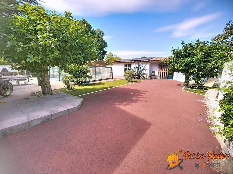 Villa - 190 m² - 7 pièces