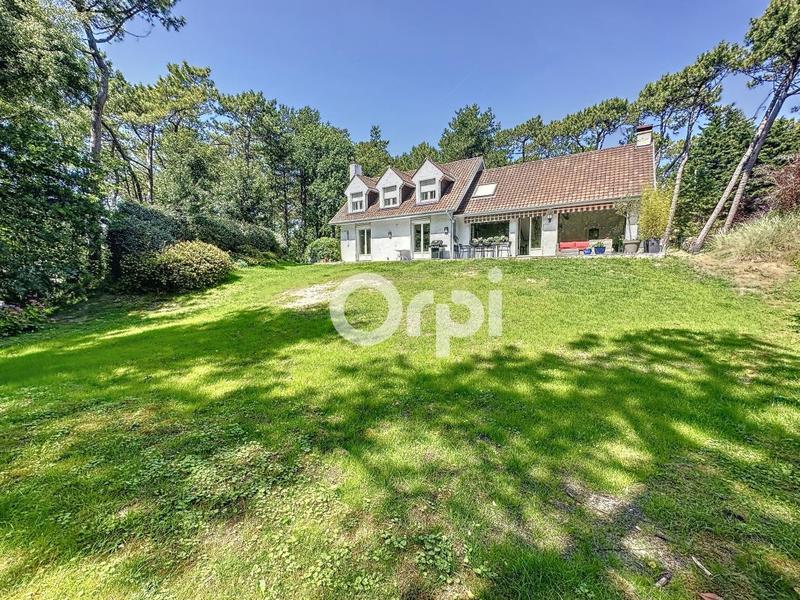 Villa - 270 m² - 8 pièces