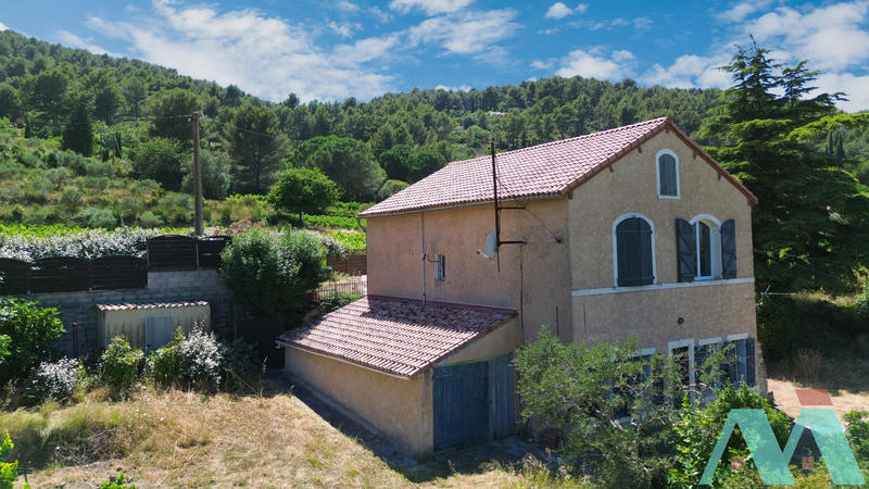 Maison - 144 m² - 5 pièces