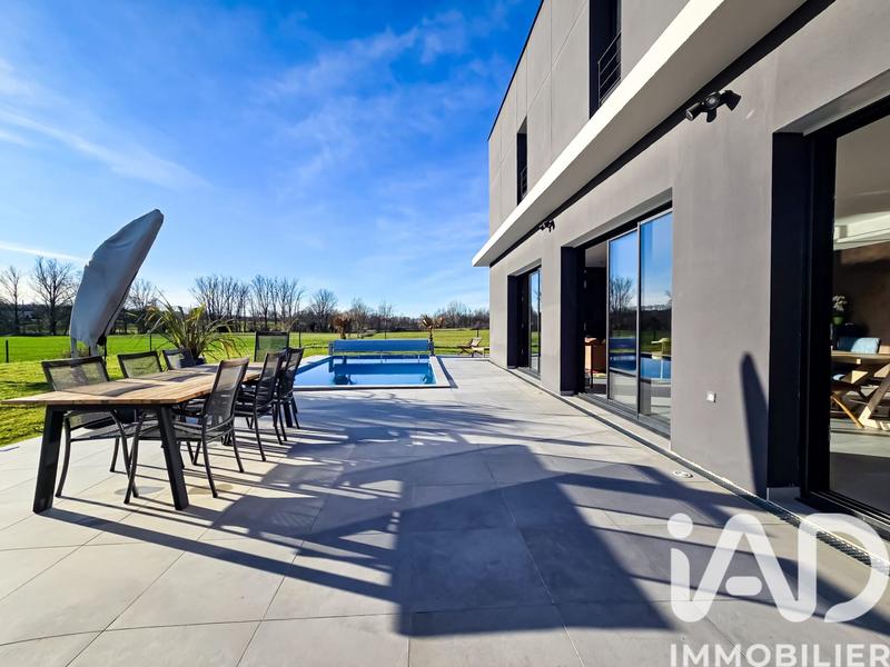 Maison de maîtres - 190 m² - 7 pièces