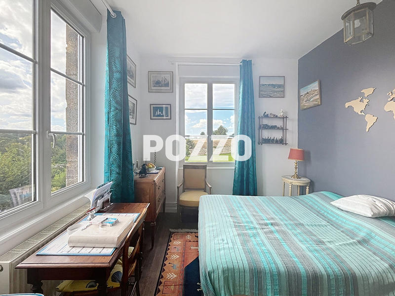 Maison - 165 m² - 7 pièces