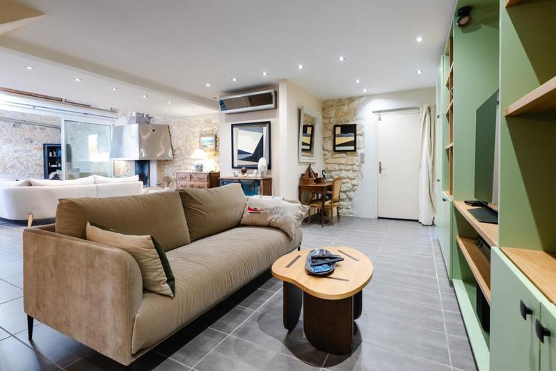 Appartement - 168 m² - 5 pièces