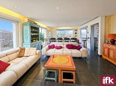 Maison - 156 m² - 5 pièces