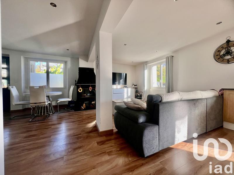 Maison - 92 m² - 5 pièces