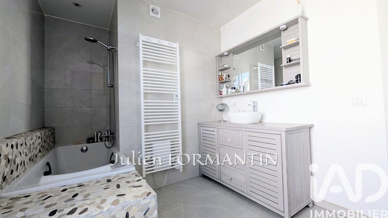 Maison - 118 m² - 5 pièces