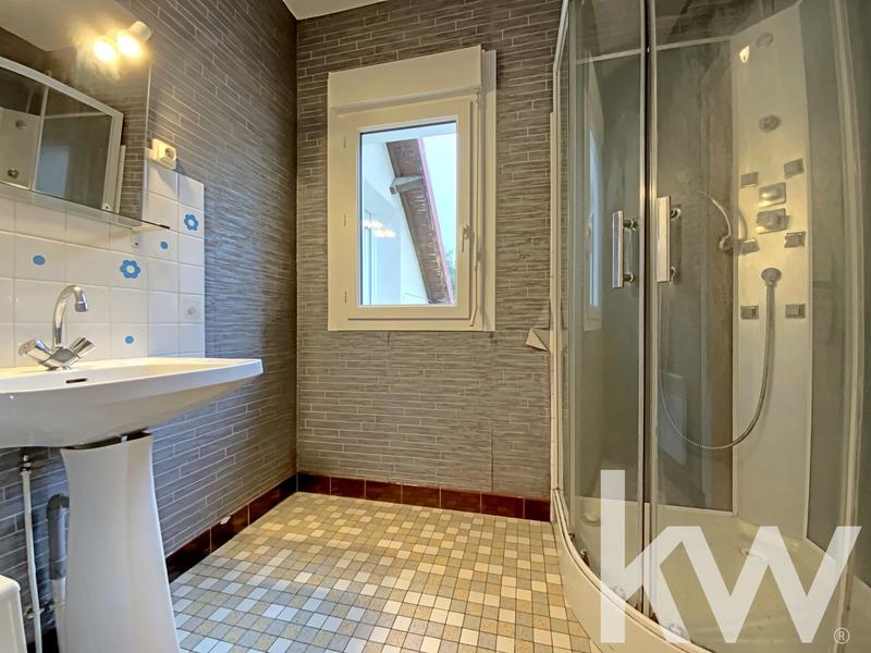 Maison - 138 m² - 6 pièces