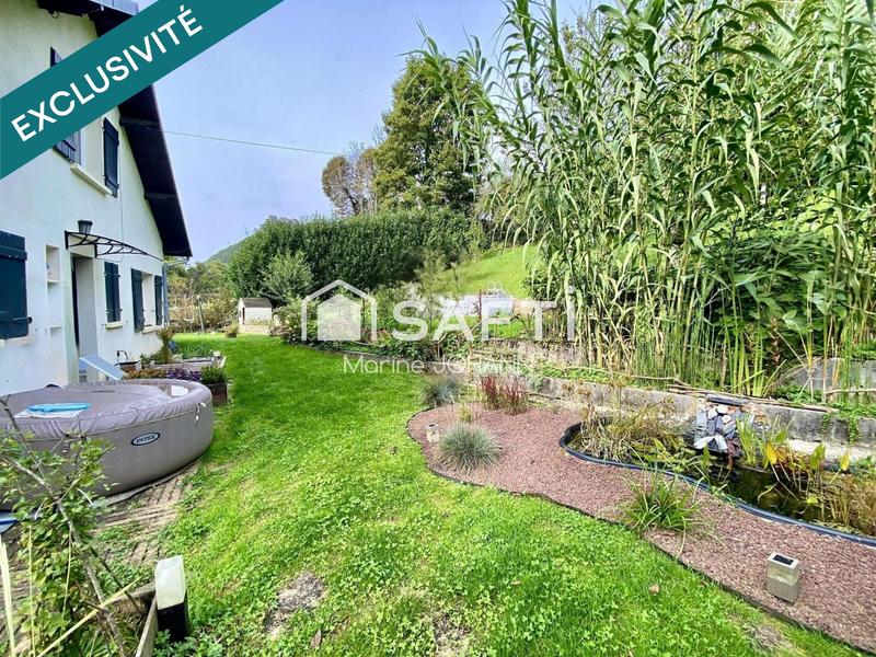 Maison - 121 m² - 8 pièces