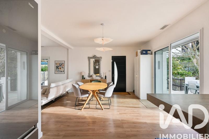 Maison - 120 m² - 4 pièces