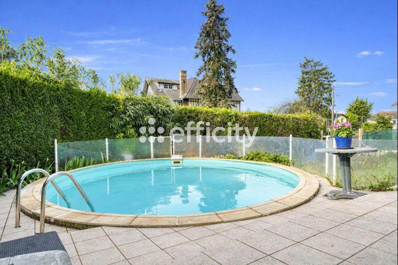 Villa - 160 m² - 7 pièces