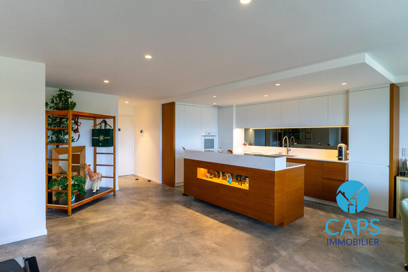Appartement - 146 m² - 4 pièces