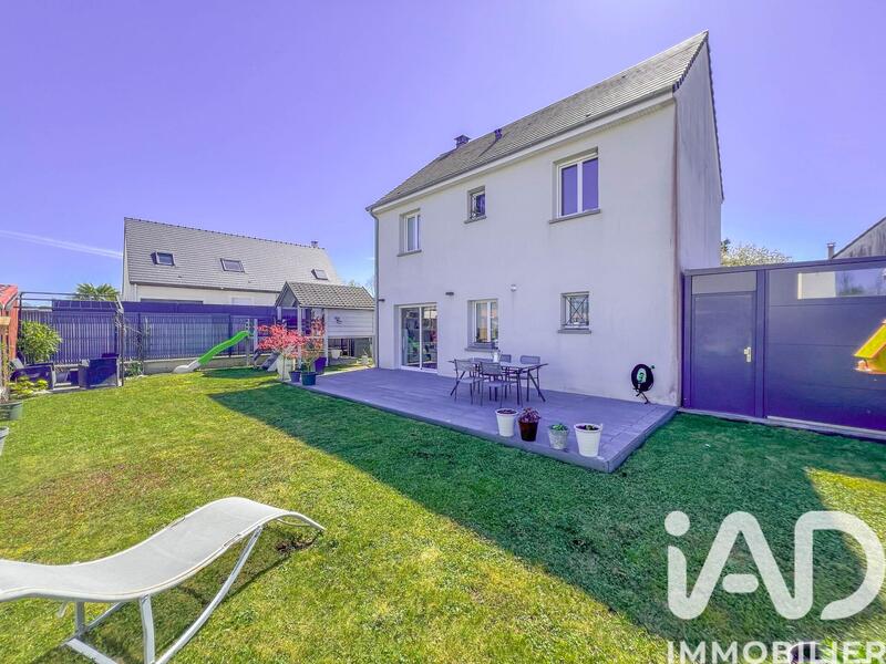 Maison - 100 m² - 5 pièces