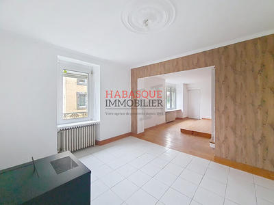 Maison - 127 m² - 8 pièces