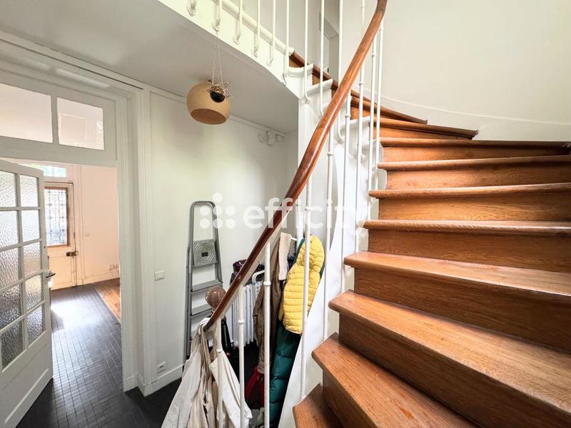 Maison de ville - 100 m² - 5 pièces