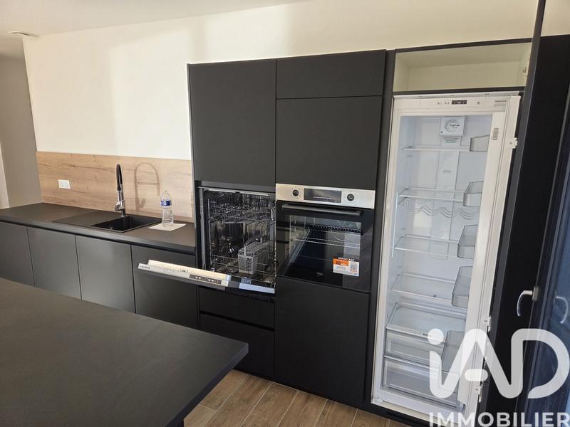 Maison - 101 m² - 4 pièces