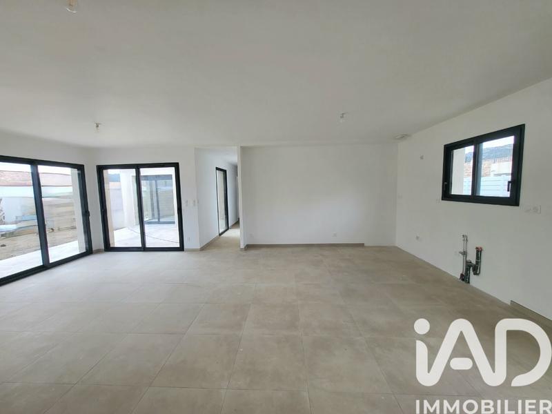 Maison - 97 m² - 4 pièces