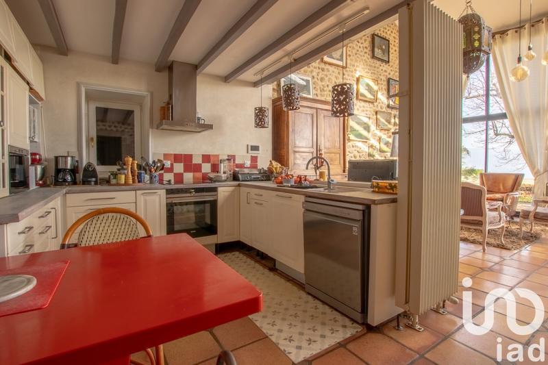 Maison - 183 m² - 5 pièces