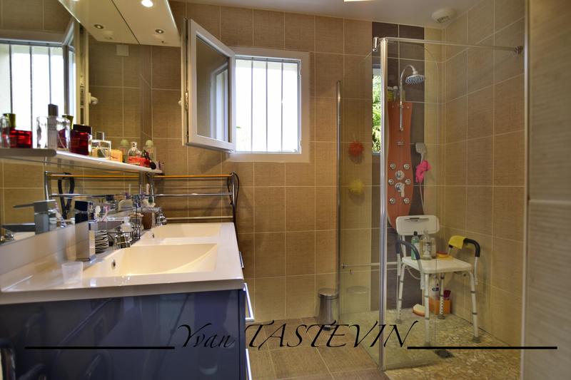 Maison contemporaine - 117 m² - 5 pièces