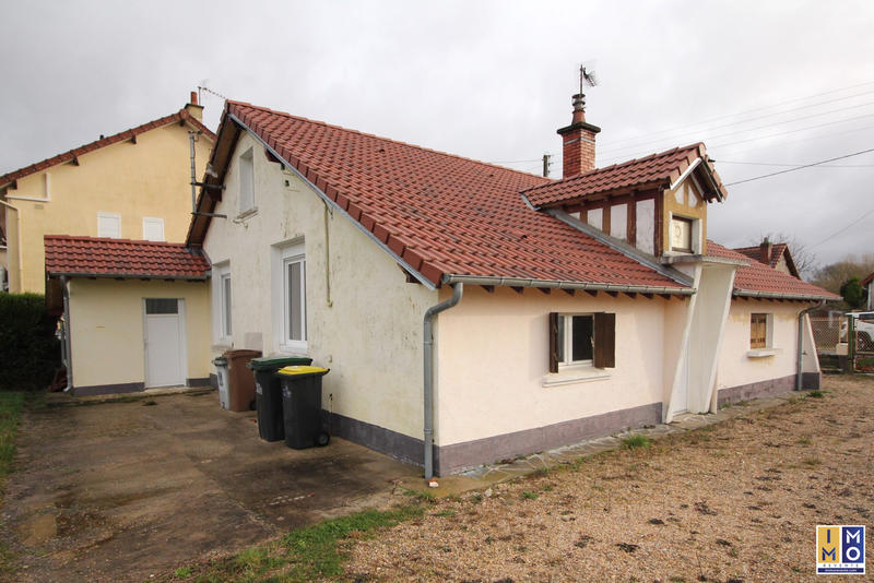 Maison - 100 m² - 4 pièces