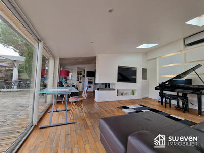 Maison - 84 m² - 3 pièces