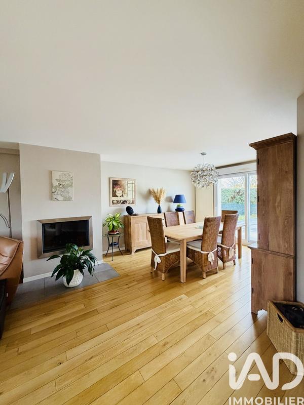 Maison - 136 m² - 6 pièces