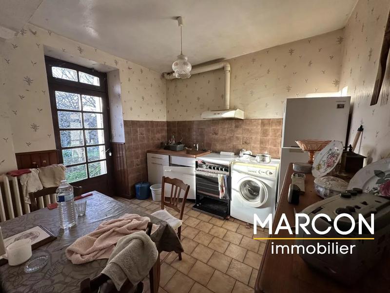 Maison de village - 217 m² - 8 pièces