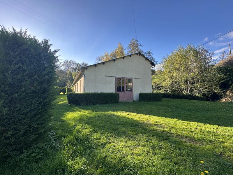 Maison - 225 m² - 2 pièces