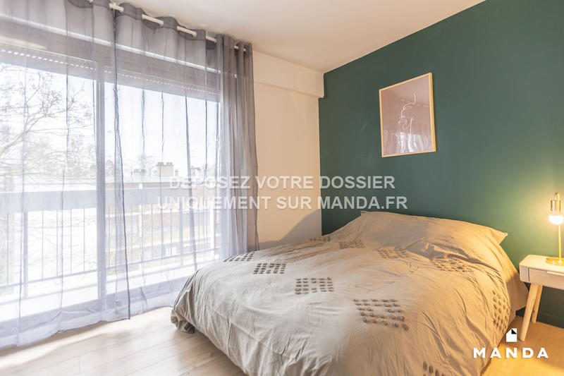 Chambre - 10 m² - 5 pièces