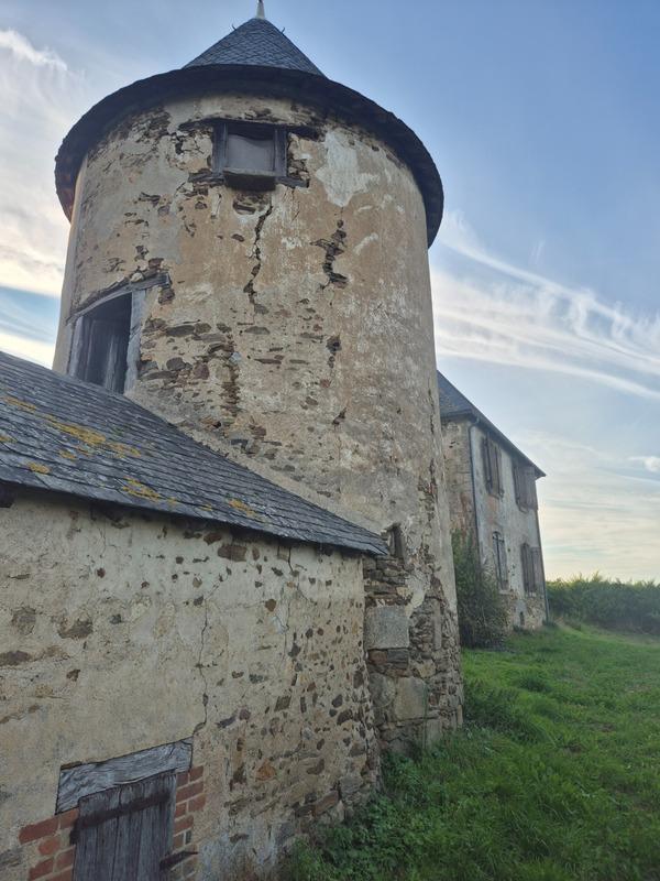 Maison - 150 m² - 8 pièces