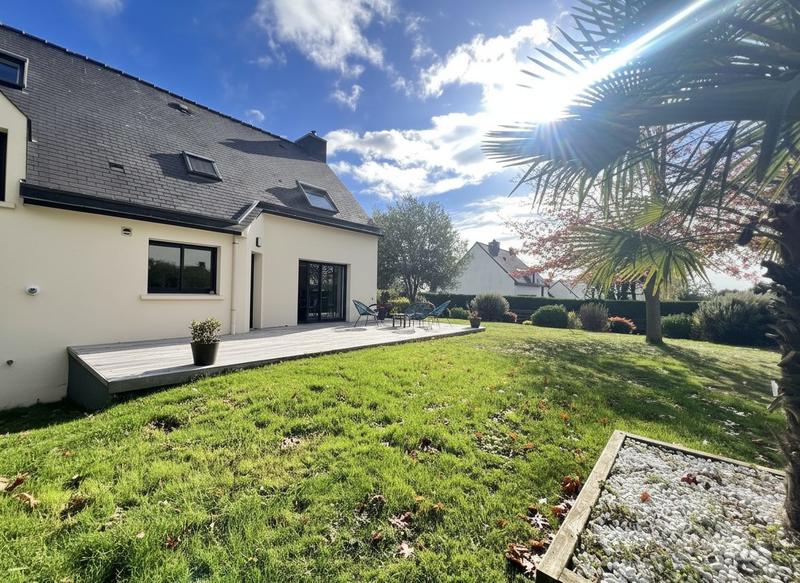 Maison - 139 m² - 6 pièces