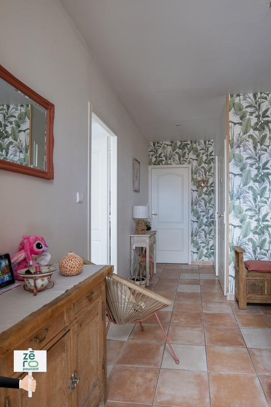 Maison - 215 m² - 7 pièces