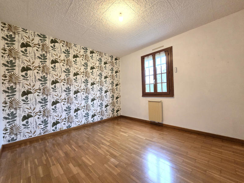 Maison - 94 m² - 5 pièces