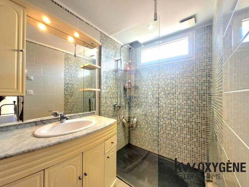 Maison - 97 m² - 4 pièces