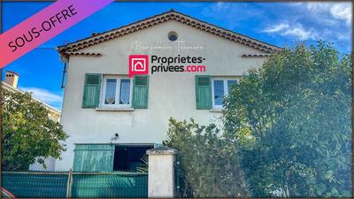 Maison - 84 m² - 4 pièces